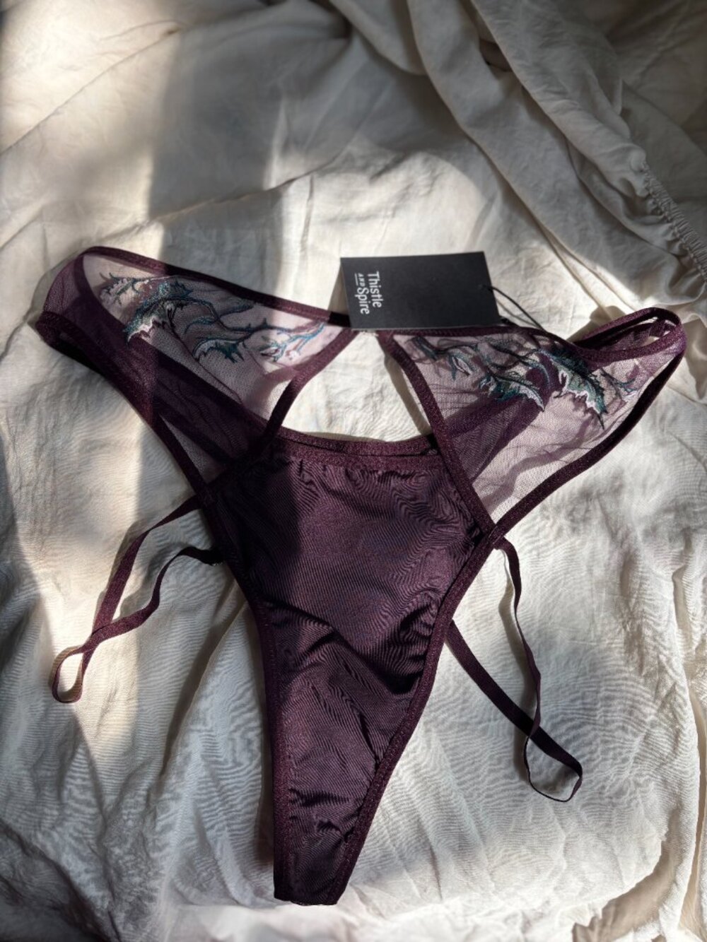 NWT THISTLE AND SPIRE Cirsi Thong Cordial 1X